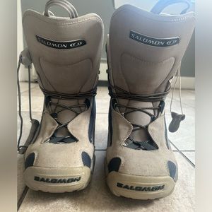 Women’s Salomon Silk Snowboard Boots
